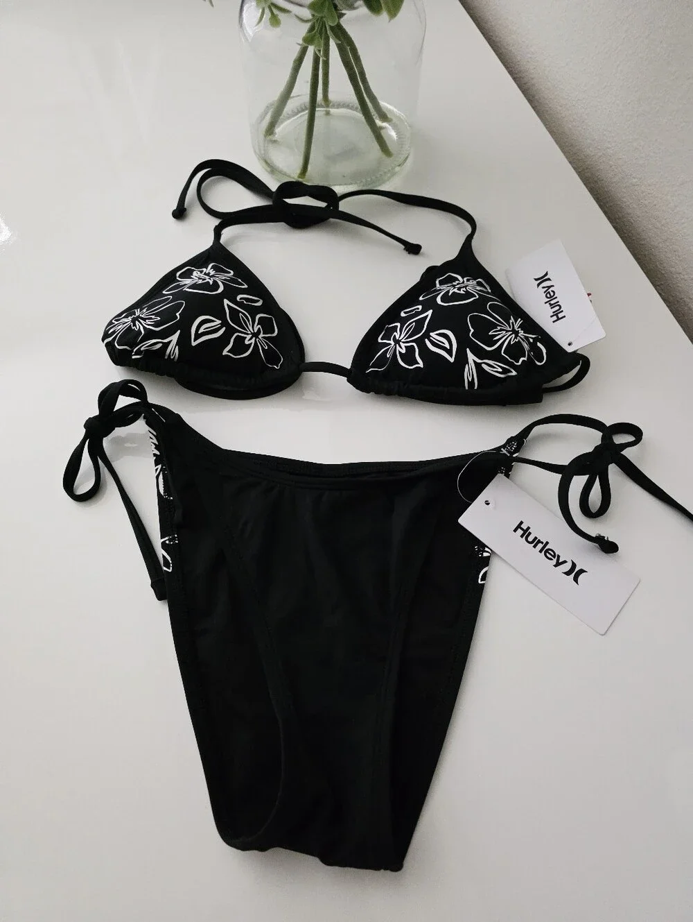 HURLEY🕶 Brand New Triangle Bikini Top & Tie Side Bottoms SIZE S